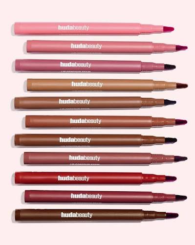 Lip Contours Staints ( lip oil)